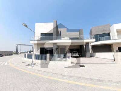 1 Kanal Villa Available For Sale At Eighteen