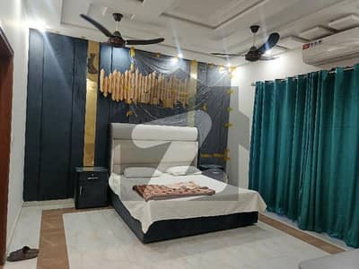 10 Marla Like Brand New Fully Furnished Full House Available for Rent in Bahria town Lahore.