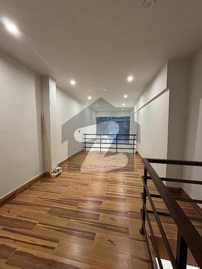 طارق روڈ کراچی میں 1 مرلہ Studio دکان 1.5 لاکھ میں کرایہ پر دستیاب ہے۔