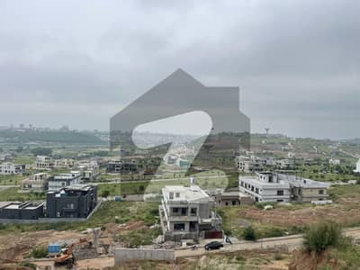 ڈی ایچ اے فیز 4 - سیکٹر اے ڈی ایچ اے ڈیفینس فیز 4,ڈی ایچ اے ڈیفینس,اسلام آباد میں 1 کنال رہائشی پلاٹ 2.5 کروڑ میں برائے فروخت۔