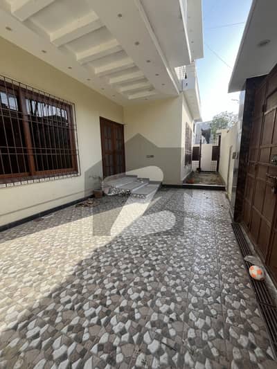 نارتھ ناظم آباد ۔ بلاک اے نارتھ ناظم آباد,کراچی میں 3 کمروں کا 16 مرلہ مکان 2.0 لاکھ میں کرایہ پر دستیاب ہے۔