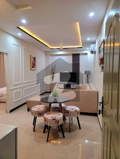 ٹاپ سٹی 1 - بلاک سی ٹاپ سٹی 1,اسلام آباد میں 1 کمرے کا 4 مرلہ فلیٹ 90.0 ہزار میں کرایہ پر دستیاب ہے۔