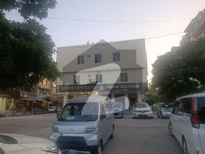 G 9 markaz unit available 4 story rent value 5 to 5.50 Lacs