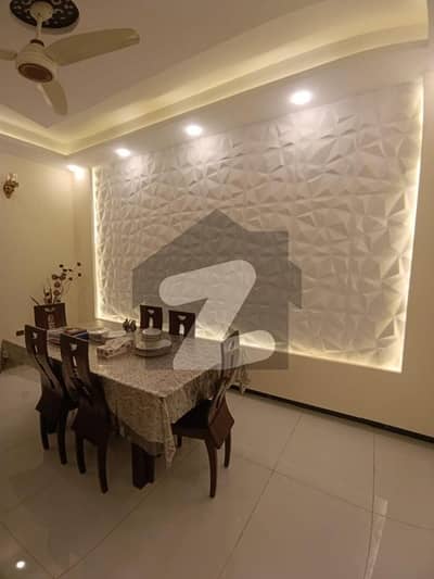 نارتھ ناظم آباد ۔ بلاک ڈی نارتھ ناظم آباد,کراچی میں 8 کمروں کا 16 مرلہ مکان 11.5 کروڑ میں برائے فروخت۔