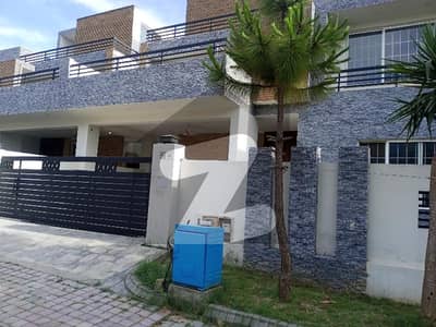 1 Kanal Full House For Rent in DHA Phase 2