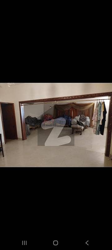 Maintained Bungalow for silent commercial   1000 yards G+1  well Maintained   lawn , parking inside