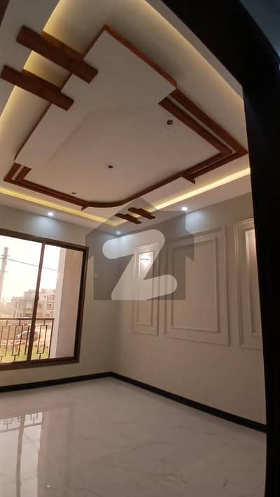 سکیم 33 کراچی میں 6 کمروں کا 5 مرلہ مکان 1.1 لاکھ میں کرایہ پر دستیاب ہے۔