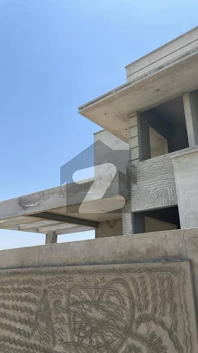 500 Square Yards Gray Structure Villa Available For Sale in Precinct 04 BAHRIA TOWN KARACHI