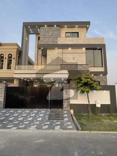 Most Beautiful Modern Design 10 Marla House For Sale