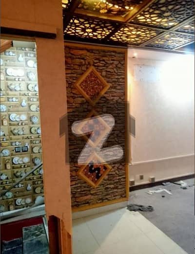 شہید ملت روڈ کراچی میں 6 مرلہ Studio دکان 6.0 لاکھ میں کرایہ پر دستیاب ہے۔