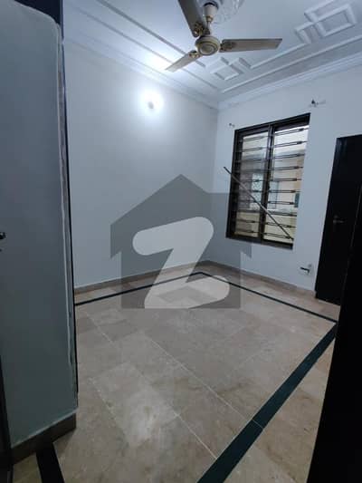 4 Marla Portion For Rent