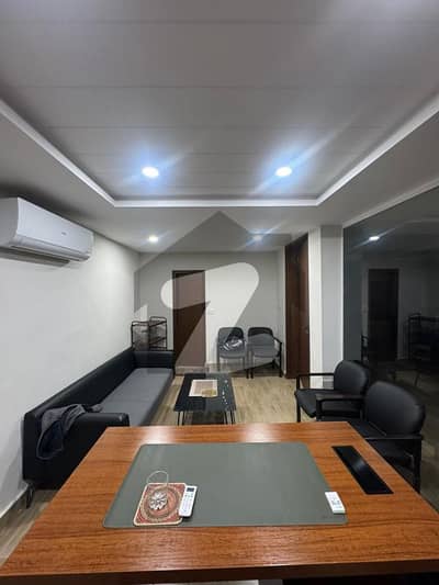 آئی ۔ 9 مرکز آئی ۔ 9,اسلام آباد میں 1 کمرے کا 6 مرلہ دفتر 4.0 لاکھ میں کرایہ پر دستیاب ہے۔