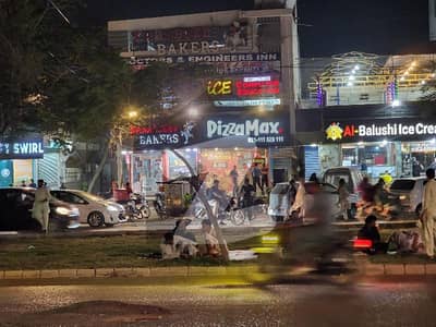 1800 Square Feet Shop 150 feet Road Food Street N Bank Street Shop Ideally Situated In Gulshan-E-Maymar - Sector Z