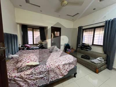 جی ۔ 11/3 جی ۔ 11,اسلام آباد میں 2 کمروں کا 4 مرلہ فلیٹ 2.2 کروڑ میں برائے فروخت۔