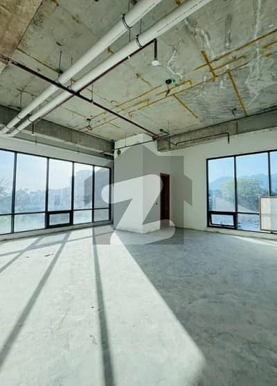 ایف ۔ 8 اسلام آباد میں 5 مرلہ Studio دفتر 4.0 لاکھ میں کرایہ پر دستیاب ہے۔