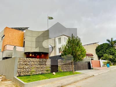 1kanal Brand New Designer House