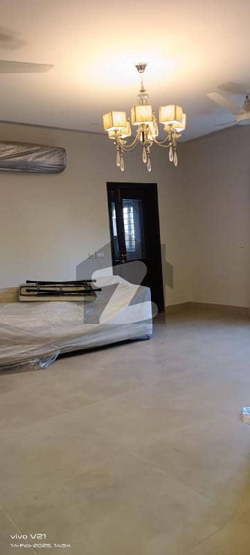 Phase 6 Kanal full House For Rent near Raya 7 bed full basement tile+wooden flooring Is Available