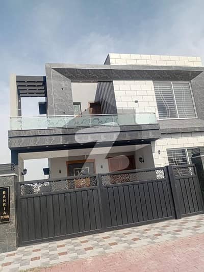 بحریہ ٹاؤن سیکٹر سی بحریہ ٹاؤن,لاہور میں 5 کمروں کا 10 مرلہ بالائی پورشن 1.4 لاکھ میں کرایہ پر دستیاب ہے۔