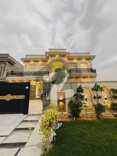 DHA Multan Sector H 1 Kanal Brand New House For Sale