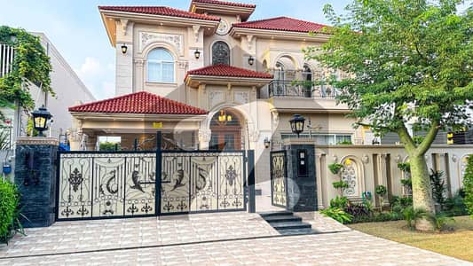 ڈی ایچ اے فیز 6 ڈیفنس (ڈی ایچ اے),لاہور میں 5 کمروں کا 1 کنال مکان 15.75 کروڑ میں برائے فروخت۔