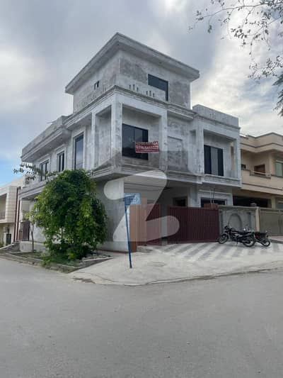 7 Marla House for Sale | Corner | LOP Approved | Premium Construction