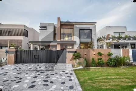 ڈی ایچ اے فیز 3 ڈیفنس (ڈی ایچ اے),لاہور میں 5 کمروں کا 1 کنال مکان 6.99 کروڑ میں برائے فروخت۔