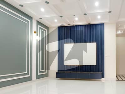 10 MARLA DOUBLE STORY HOUSE FOR SALE NASHEMAN IQBAL PHASE 2 BLOCK B COLLEGE ROAD LAHORE