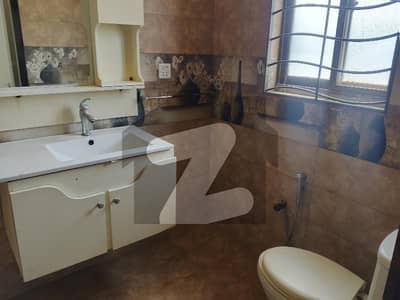 بحریہ ٹاؤن فیز 3 بحریہ ٹاؤن راولپنڈی,راولپنڈی میں 2 کمروں کا 10 مرلہ بالائی پورشن 50.0 ہزار میں کرایہ پر دستیاب ہے۔