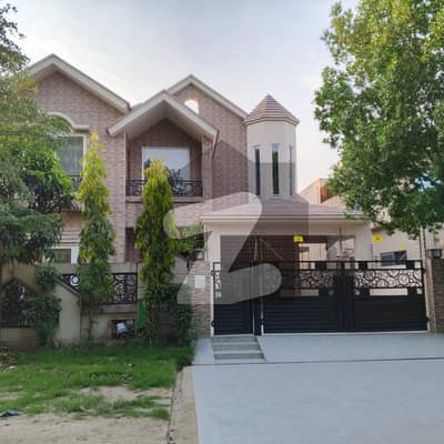 WITH SWIMMING POOL AND SQ 20 MARLA ELEGANT AND FULLY MAINTAINED SUPER HOT LOCATED BUNGALOWS LOWER PORTION PLUS BASEMENT IS AVAILABLE IN THE BEST BLOCK OF DHA LAHORE.