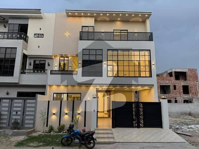 7.5 Marla Ultra Modern Triple Story Most Luxurious House Available For Sale At Prime Location