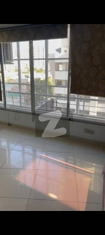 خالد بِن ولید روڈ کراچی میں 3 مرلہ Studio دفتر 90.0 ہزار میں کرایہ پر دستیاب ہے۔