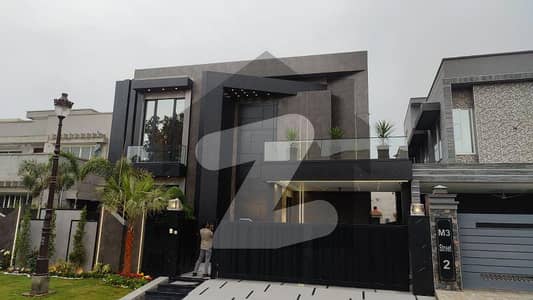 1 KANAL FURNISHED HOUSE FOR SALE IN LAKE CITY