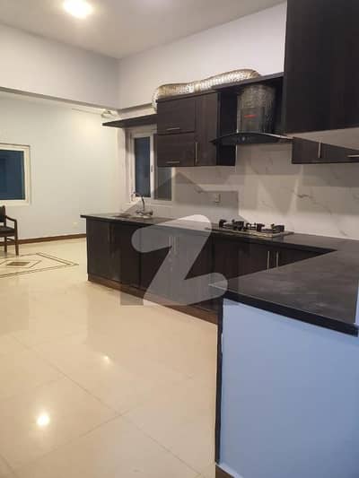 ڈی ایچ اے فیز 7 ڈی ایچ اے ڈیفینس,کراچی میں 2 کمروں کا 1 کنال بالائی پورشن 1.8 لاکھ میں کرایہ پر دستیاب ہے۔