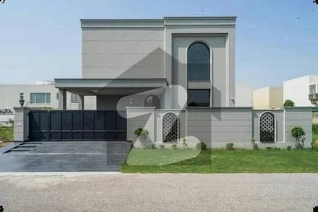 1 KANAL ELEGANT SUPER HOT LOCATED BUNGALOW VERY CLOSE TO DOLMAN MALL IS AVAILABLE IN THE BEST BLOCK OF DHA LAHORE.