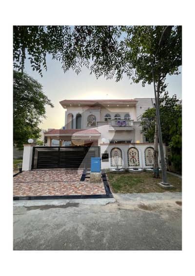 BRAND NEW SPANISH DESIGN 10 MARLA ELEGANT AND FULLY MAINTAINED SUPER HOT LOCATED BUNGALOW IS AVAILABLE IN THE BEST BLOCK OF DHA LAHORE
