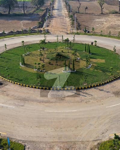 لاہور آرگینک فارمز برکی روڈ,کینٹ,لاہور میں 8 کنال Studio فارم ہاؤس 6.0 کروڑ میں برائے فروخت۔