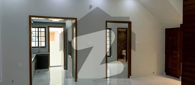 5 MARLA BRAND NEW HOUSE AVAILABLE FOR SALE