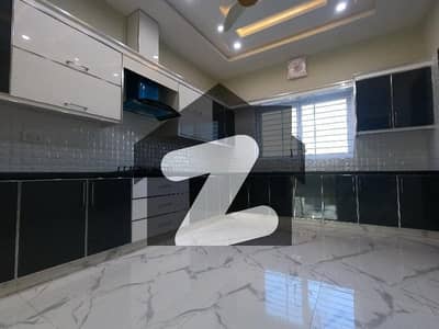 Commercial And Residential Purpose E-11 Kanal House 9 Bed DD TvL SQ Rent Demand 4.70 Lac