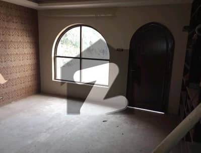 ڈی ایچ اے فیز 1 ڈی ایچ اے ڈیفینس,کراچی میں 5 کمروں کا 1 کنال مکان 11.0 کروڑ میں برائے فروخت۔