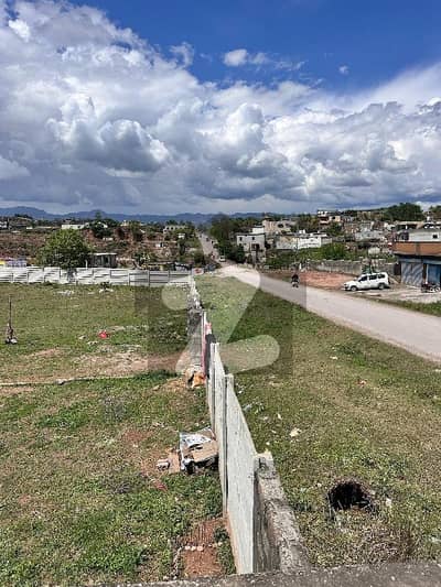 Commercial Plot Sized 6 Kanal Is Available For Simli Dam Road