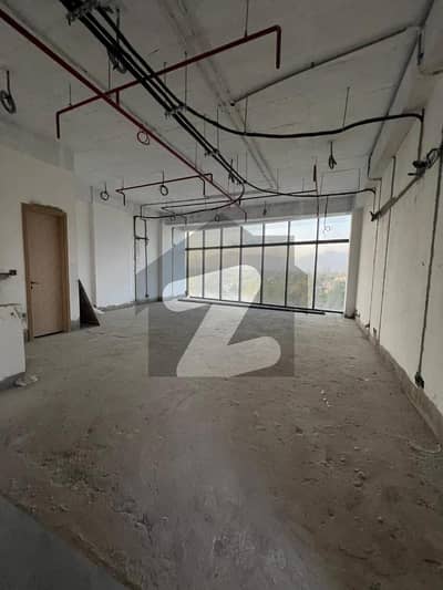 نیو بلیو ایریا اسلام آباد میں 6 کمروں کا 7 مرلہ دفتر 7.5 لاکھ میں کرایہ پر دستیاب ہے۔