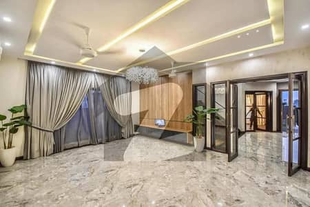 1 Kanal Full House For Rent in DHA Phase 8 Ex Air Avenue with Basement