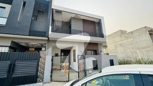 5 Marla Full House For Rent In Bankers Avenue