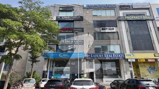 ڈی ایچ اے فیز 6 - مین بلیوارڈ ڈی ایچ اے فیز 6,ڈیفنس (ڈی ایچ اے),لاہور میں 4 مرلہ Studio عمارت 24.0 کروڑ میں برائے فروخت۔