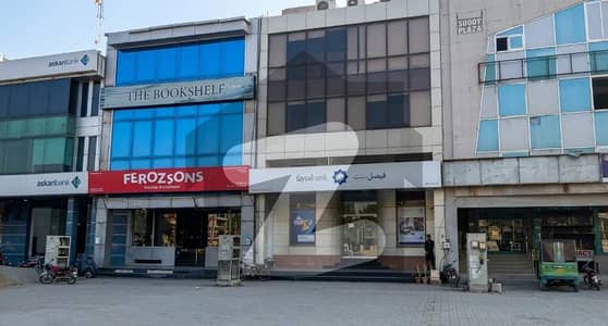 ڈی ایچ اے فیز 3 ڈیفنس (ڈی ایچ اے),لاہور میں 8 مرلہ Studio عمارت 29.99 کروڑ میں برائے فروخت۔