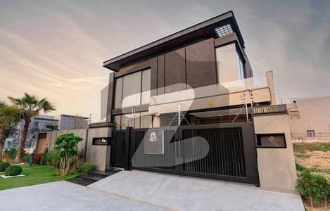 House Of 1 Kanal Is Available In Contemporary Neighborhood Of DHA Defence