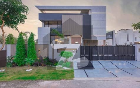 1 Kanal House Is Available For Sale