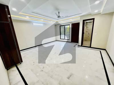 ایف ۔ 7 اسلام آباد میں 7 کمروں کا 1 کنال مکان 50.0 کروڑ میں برائے فروخت۔