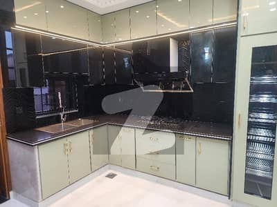 Elegent House Wide Parking Garrage Near School,Market 5 Marla House ,Owner Build