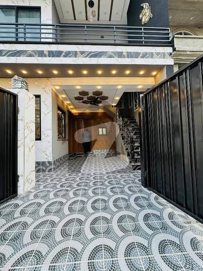 5 Marla Brand New Luxury House